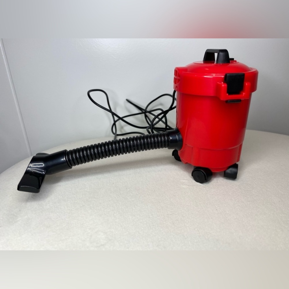 World's Smallest Shop Vac